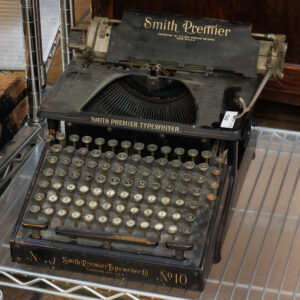 20251201_Showroom-68